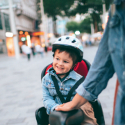 Rouler à velo en ville : ce qu'il faut savoir pour circuler seeinement
