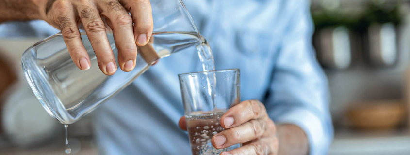 Prévenir de la deshydratation chez les séniors