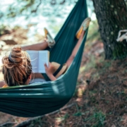 « Slow life » : et si on apprenait à (re)prendre notre temps ?